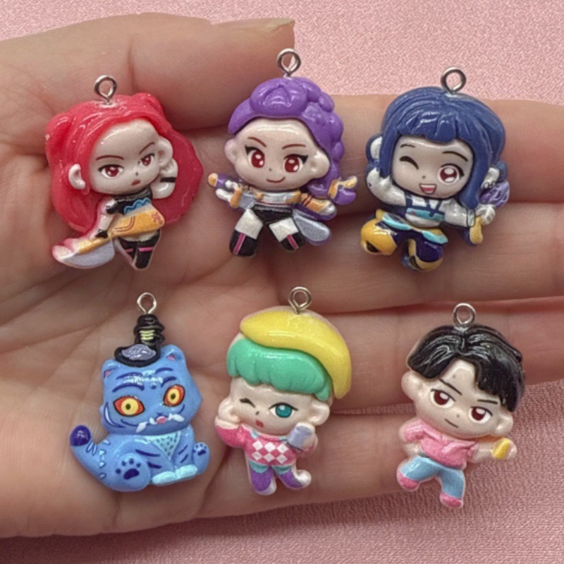 Party Games Crazy - 10pcs resin cartoon pendant, DIY jewelry