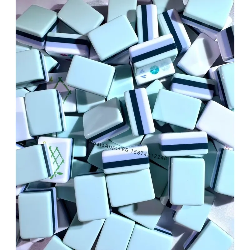Mahjong Tiles - American Style - Party Family Games recension och pris